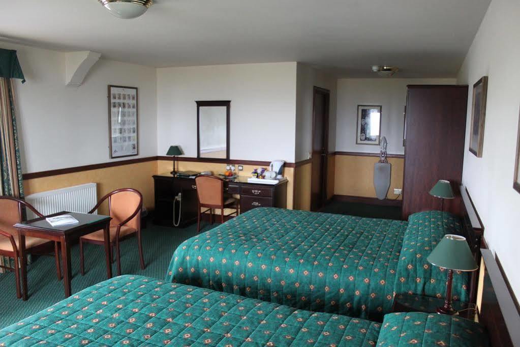 The Weigh Inn Hotel & Lodges Thurso Exterior photo